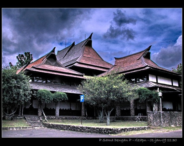 Wajah Baru Aula Barat ITB Setelah Restorasi