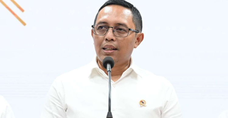 Banjir Sumatera, Hasan Nasbi: Hanya Presiden yang Berhak Ingatkan Menteri