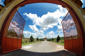 Vihara Terbesar di Asia Tenggara, Wisata Murah - Meriah di Bintan