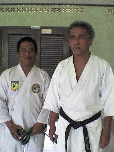 Iwan Fals Juara IV Karate Tingkat Nasional