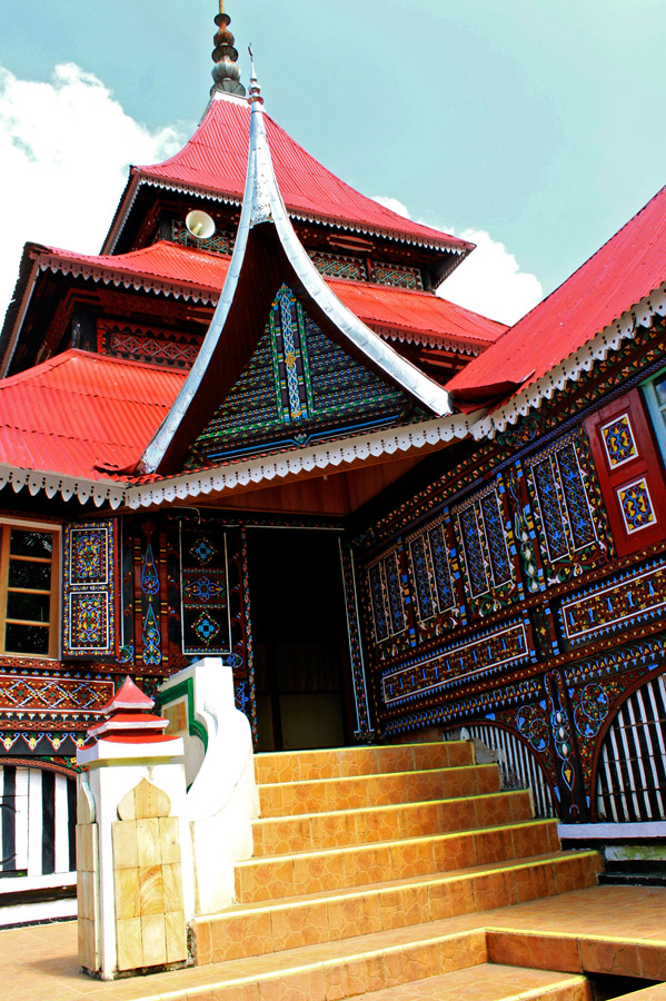 surjan-pakaian-muslim-rancangan-para-wali