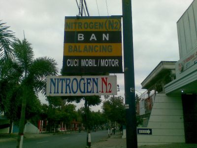 Isi Ban Dengan Nitrogen Vs Angin Biasa,Mana Yang Lebih Baik?? #RealMblo