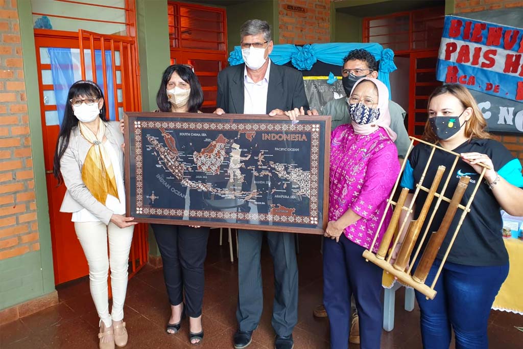 Luar Biasa! Ada Sekolah Indonesia di Ujung Argentina