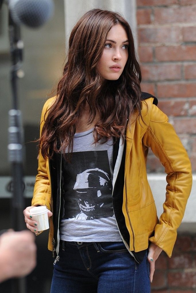 para-aktris-cantik-yang-tampil-dalam-film-action