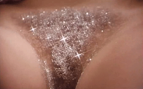 Oleskan Glitter ke Vagina, Infeksi Mengintai