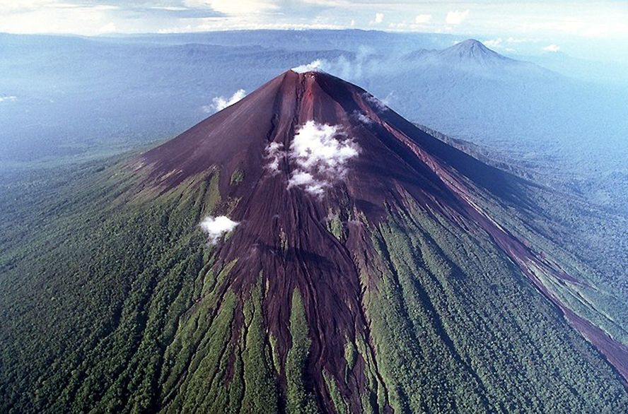 Phoenix House: Penginapan yang Dibangun di Atas Lahar Beku