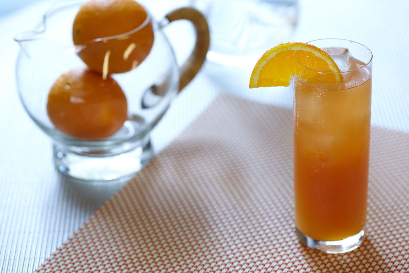 AYO MEN! KITA INTIP LEBIH DALAM MINUMAN COCKTAIL DAN JENISNYA