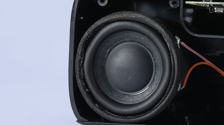 Pembongkaran丨Portable Bluetooth Speaker RB220
