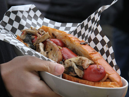 Wah, Ini Hot Dog Termahal di Dunia Dengan Harga 169 Dollar Amerika!