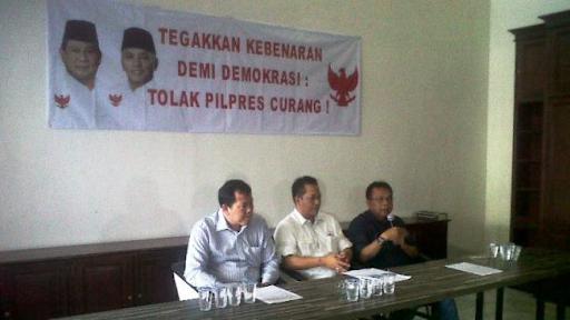 logika-bodoh-brasa-bener-tp-minta-maap-besok-aksi-di-mk-kubu-prahara-minta-maaf