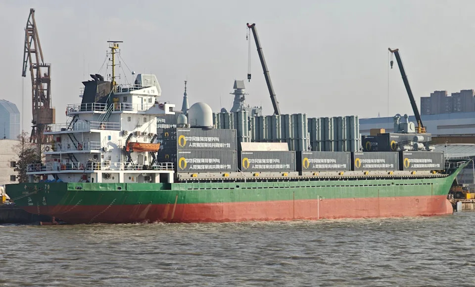 Penampakan Kapal Kargo China yang Penuh dengan Peluncur Rudal Modular 