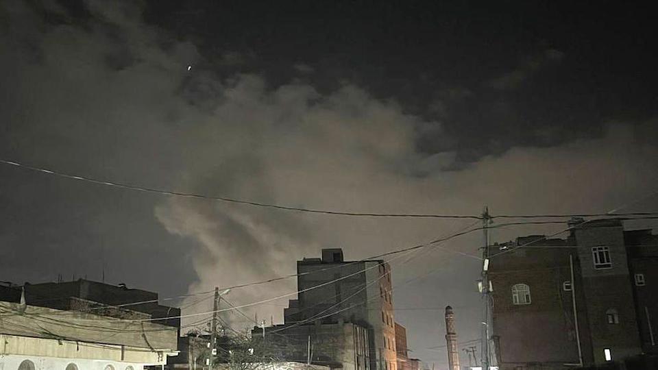 AS luncurkan gelombang serangan udara terhadap pemberontak Houthi di Yaman