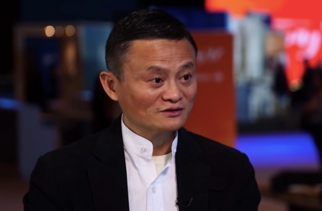 Siapa Bilang Jack Ma Ditangkap? Tuh Lagi Main Golf