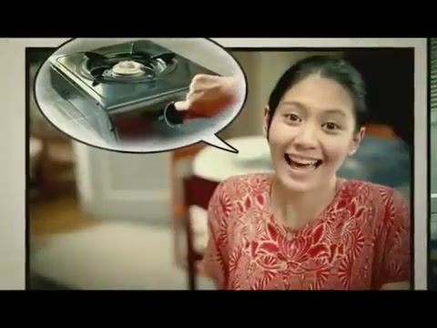 Menurut Gan/Sist, ini Pembantu atau Nyonya Rumah???