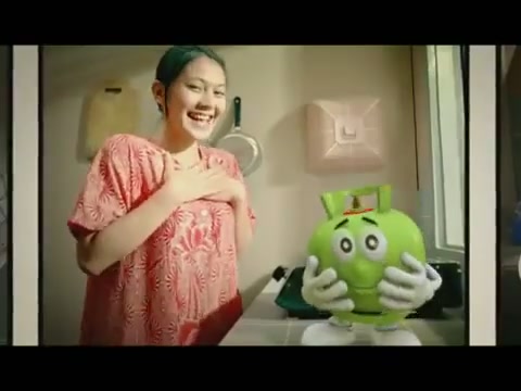 Menurut Gan/Sist, ini Pembantu atau Nyonya Rumah???