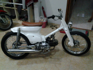WTS : Street Cub Astrea 800