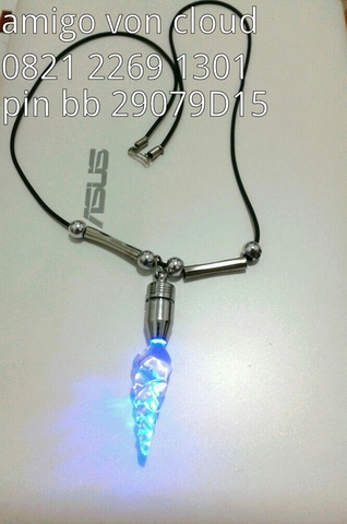 (WTS) Kalung unik "BISA NYALA" cocok untuk Celebrate, Christmast, & New Year