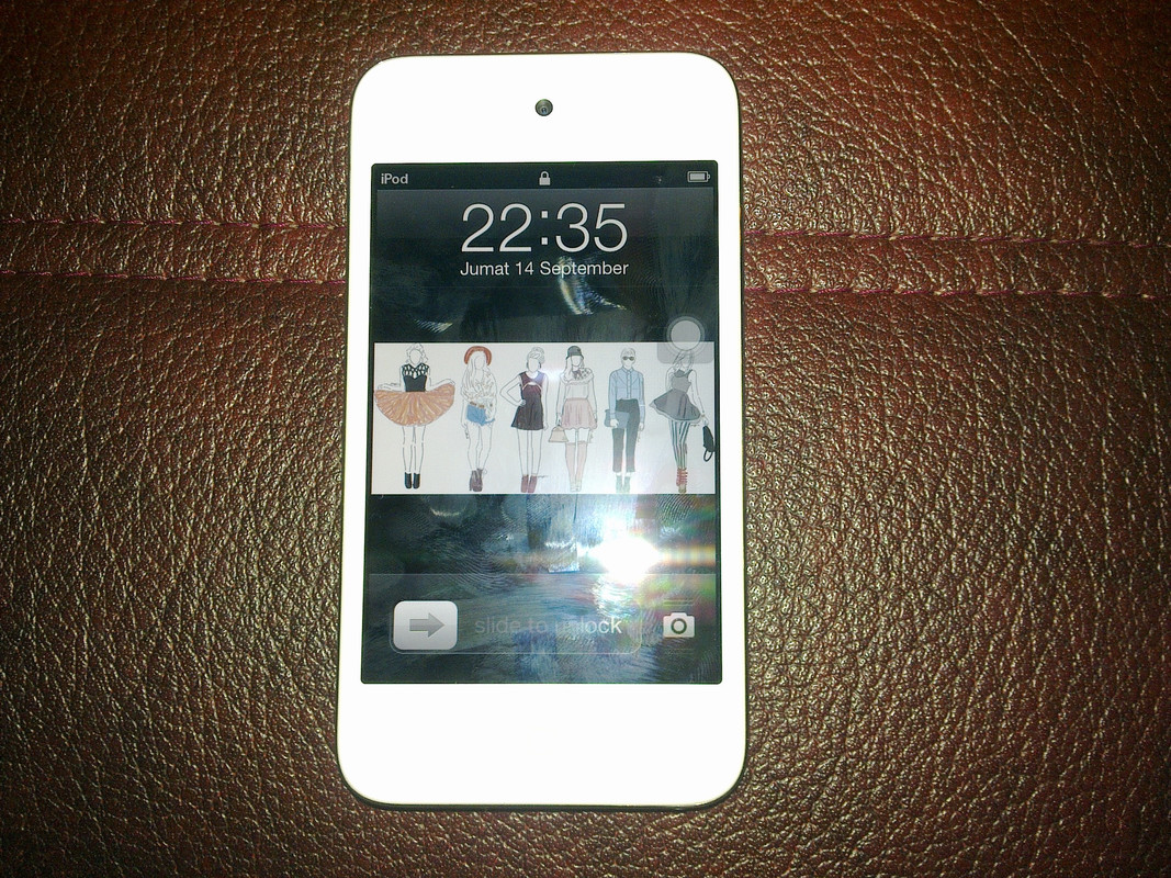 Ipod Touch 8GB 4gen White MURAH!!