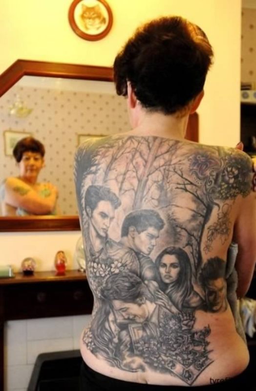 Inilah 11 tattoo unik dan aneh yang di buat pada tahun 2011