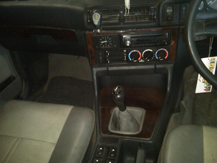 BMW 520i 1991 M50 Boxer L Surabaya