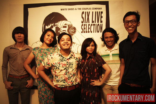 white-shoes--the-couples-company--tuan--nona-mari-berkumpul