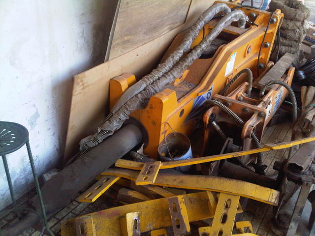 10047825510047-teknik-alat-berat-heavy-equipment-10047825510047