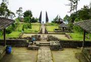 KARANGNYAR Surga di lereng Gunung Lawu 