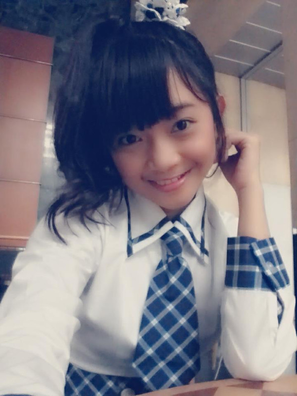 Malem ini sepi banget. Dangdutan bareng Sendy yuk!!!