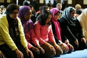 BEGINILAH SHOLAT SEORANG MUSLIMAH LIBERAL !