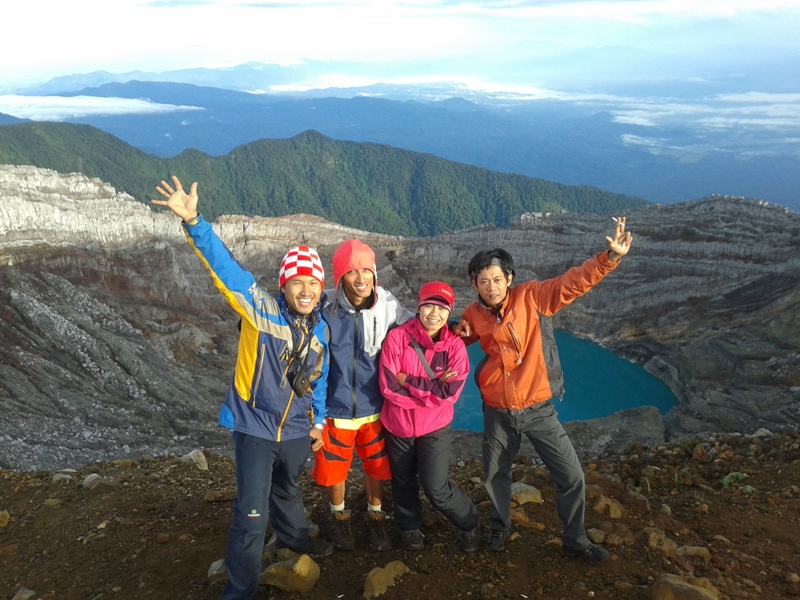 &#91;CatPer&#93;Kaleidoskop Seorang Pekerja Kantoran Mendaki Gunung di Tahun 2014