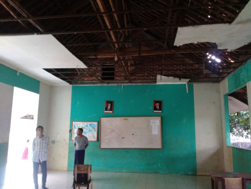 &#91;Kaskus Peduli&#93; KASIHAN SEKOLAH INI