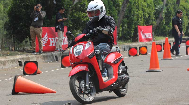 Honda Genio Memiliki 11 Varian Warna, Harga 17 Jutaan