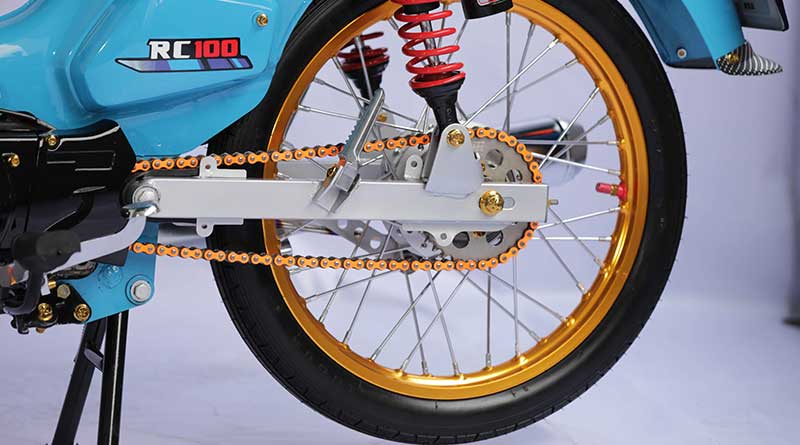 Suzuki RC 100 2002 Modif Mothai, Klasik Tapi Nyentrik