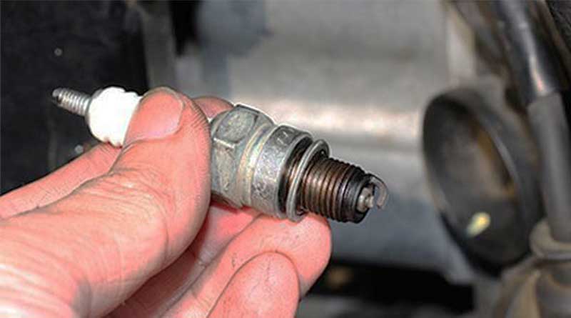 Motor Mati Mendadak Bikin Bete? Cek 10 Penyebabnya!