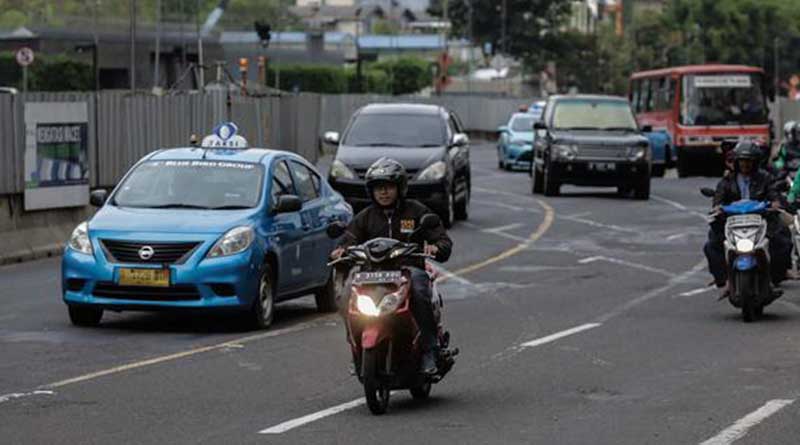 Mau Aman Berkendara? Cermati 5 Aturan Soal Lampu Motor