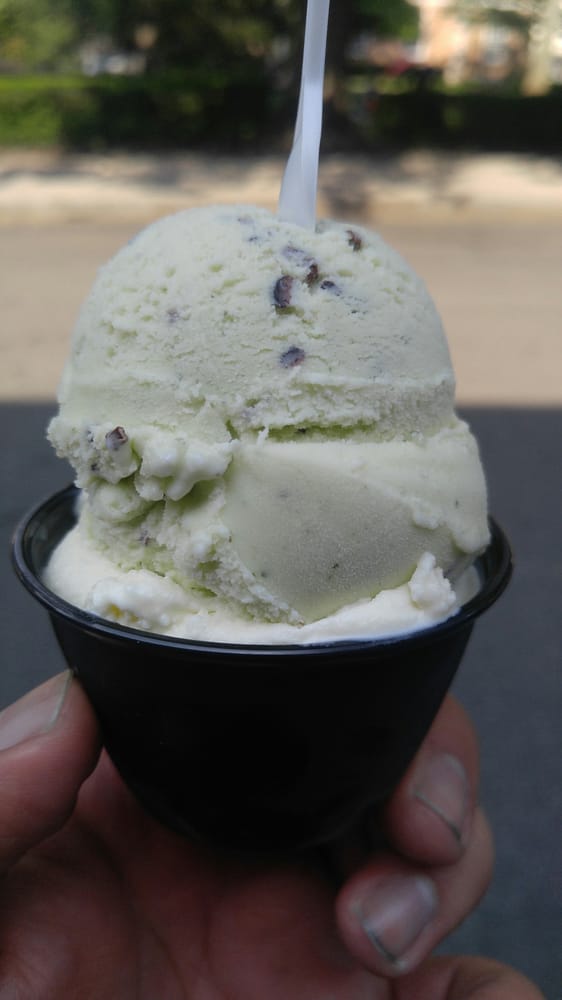 Daftar Ice Cream dengan Rasa Unik