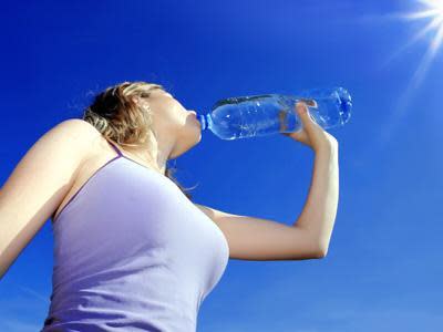 Yang Suka Minum Air Mineral Masuk