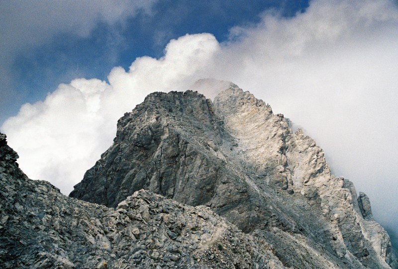 10 Gunung yang Paling Disucikan di Seluruh Dunia