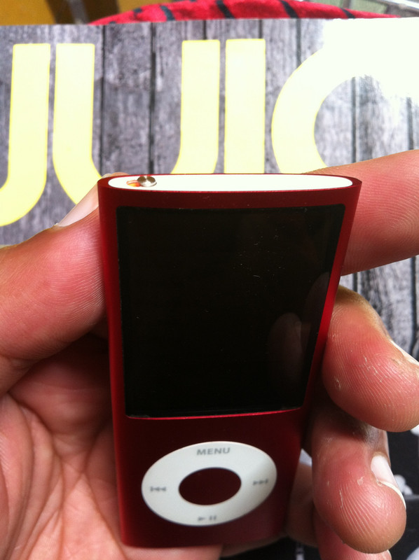 IPOD NANO 4TH GEN 8GB || SPECIAL RED PRODUCT --- MULUS