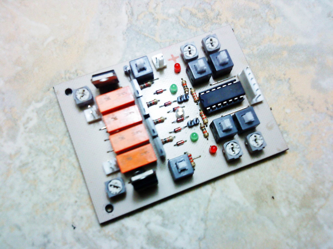 Jual Perlengkapan dan Robot (Line tracer/Follower Analog/Micro)