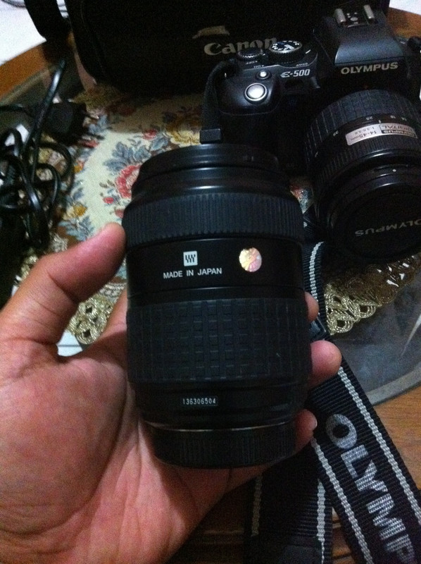 WTS : CAMERA OLYMPUS E500 + LENSA 40 - 150 mm