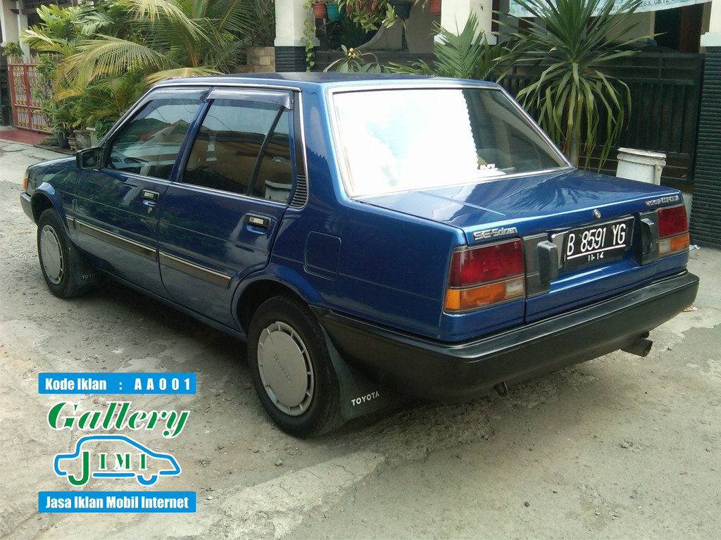 Toyota Corolla SE Saloon 1986