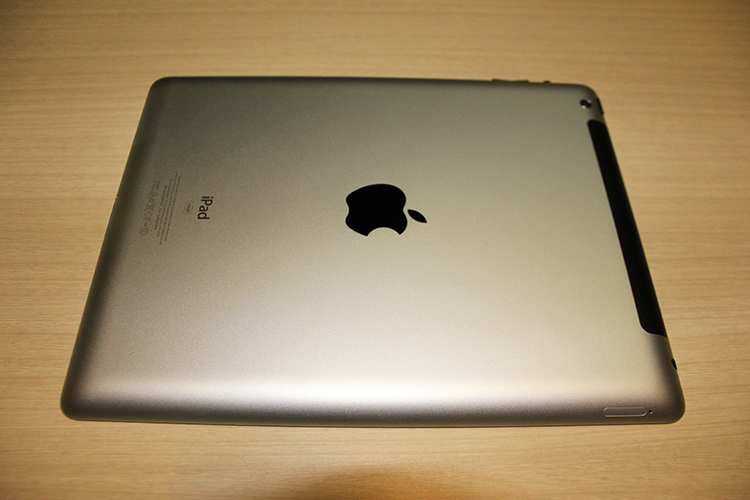 Apple iPad 3 White 3G + Wi-Fi 16GB iOS 5.1.1 Mulus + Garansi Like New..!!