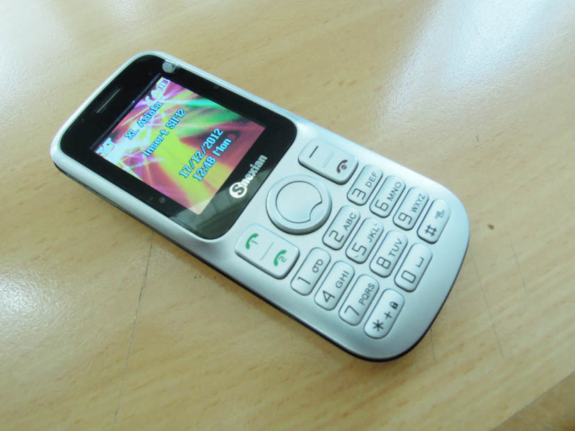 Yang minat hp 100 ribuan* mampir kemari deh gaan, ane ada barang ajib neeh