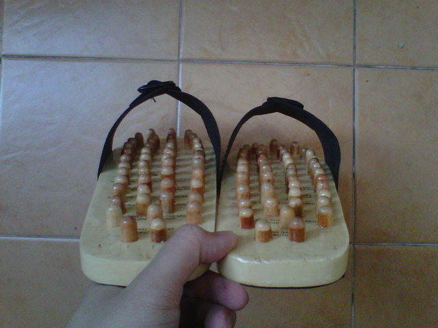 ░▒▓█▀ Sandal Kayu Pijat Reflexi Reflexiology Accupressure Akupuntur Kaki ala Tiongkok