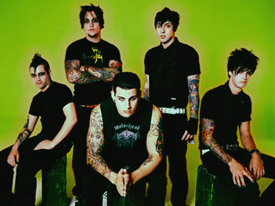 Deretan Band Metalcore Yang Mulai / Sudah Meninggalkan Metalcore (Beralih Genre)