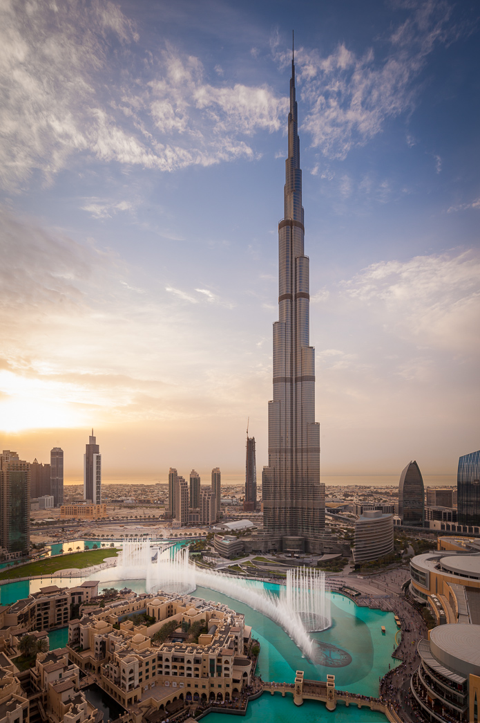 Mengintip Dalemanya Burj Khalifa, Bangunan Tertinggi di Dunia