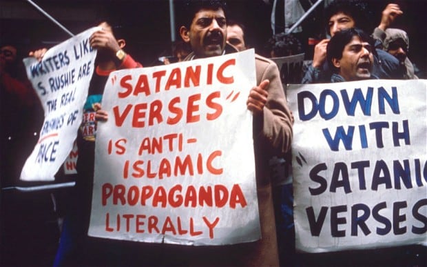 "Satanic Verses" dan Buku-buku Lainnya yang Menggemparkan Dunia