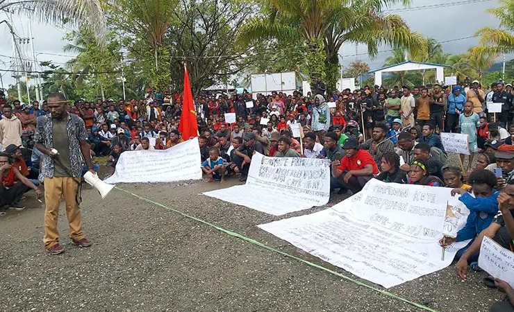 Unjuk Rasa di Nabire Suarakan Penghentian Segala Bentuk Militerisasi