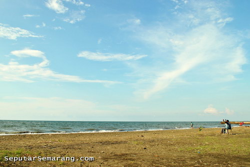 Wisata pantai di Semarang
